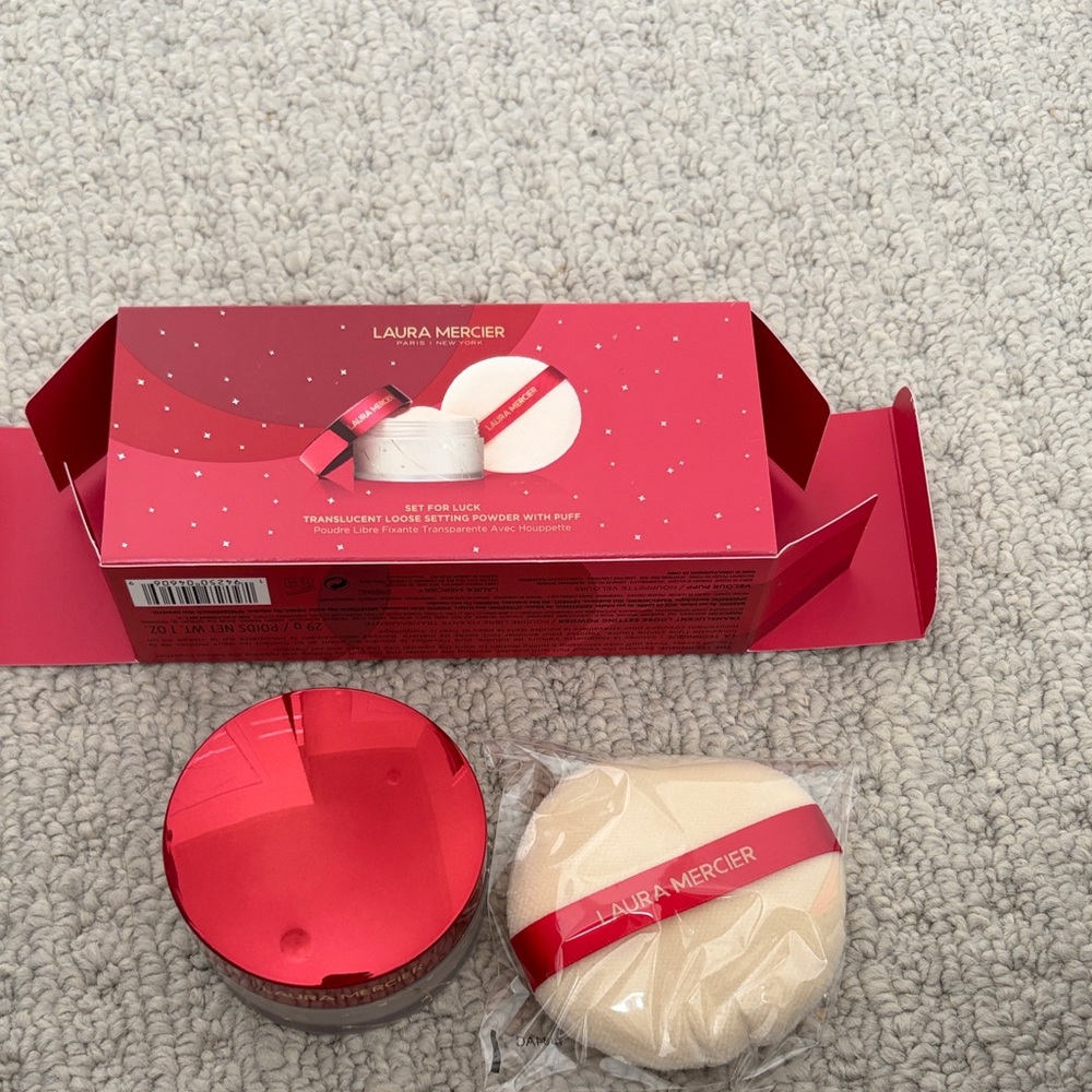 Laura Mercier Translucent Setting Powder with Puff